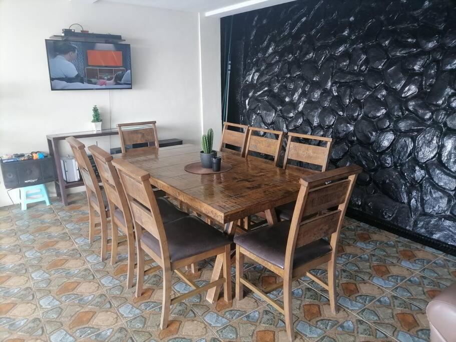 Avana Hills Tagaytay Villa Tagaytay City Eksteriør billede