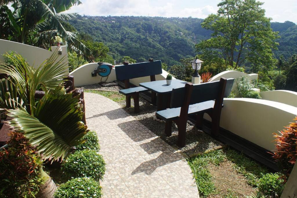 Avana Hills Tagaytay Villa Tagaytay City Eksteriør billede