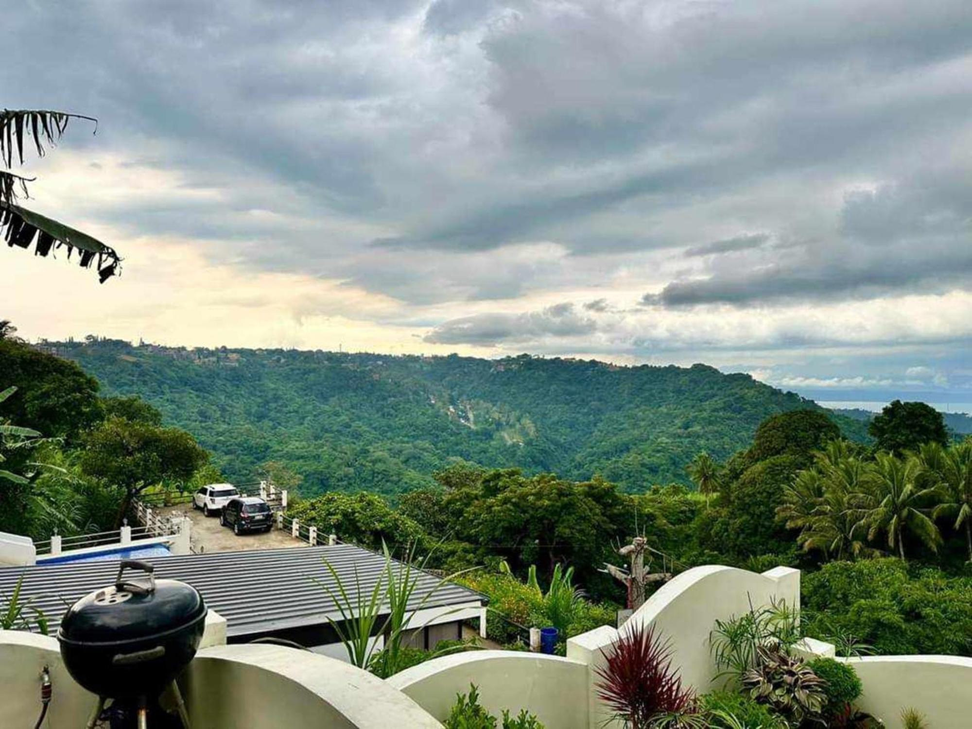 Avana Hills Tagaytay Villa Tagaytay City Eksteriør billede